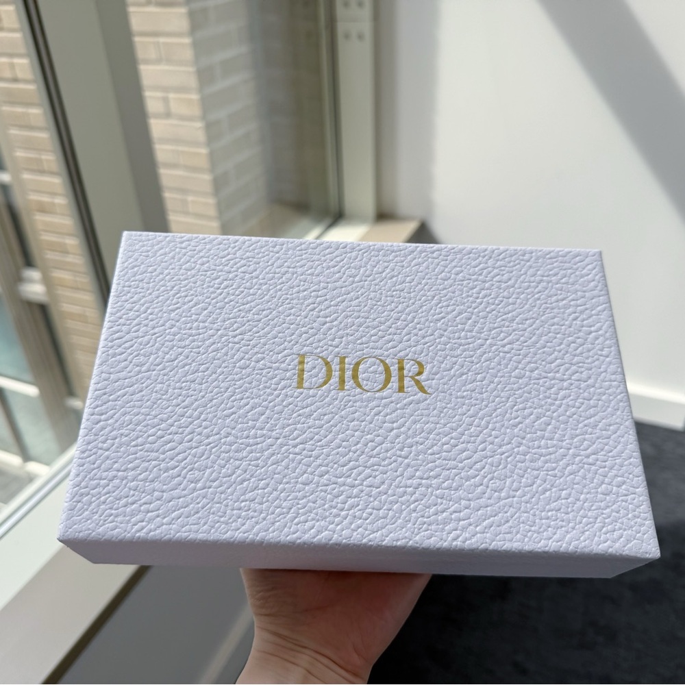 Dior Parfums Folding Fan Lucky Green Strap Mini Sensu Novelty - Picture 6 of 6
